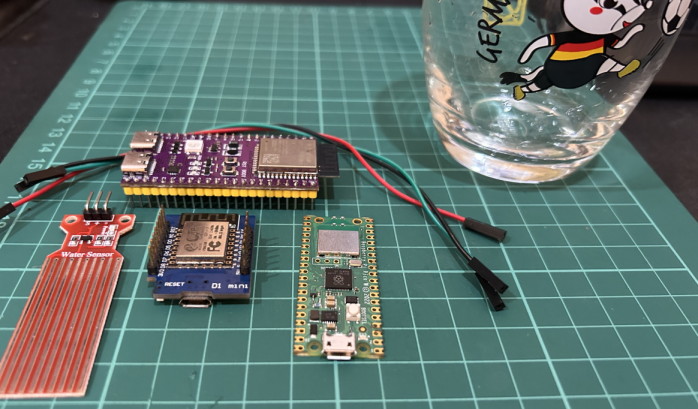 Sinric Pro HW-390 capacitive soil moisture sensor 